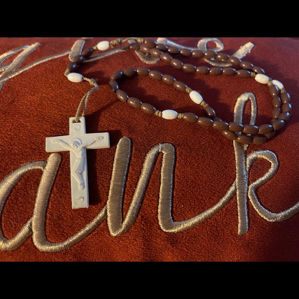 1976 White Cross Burgundy Beads Rosary
